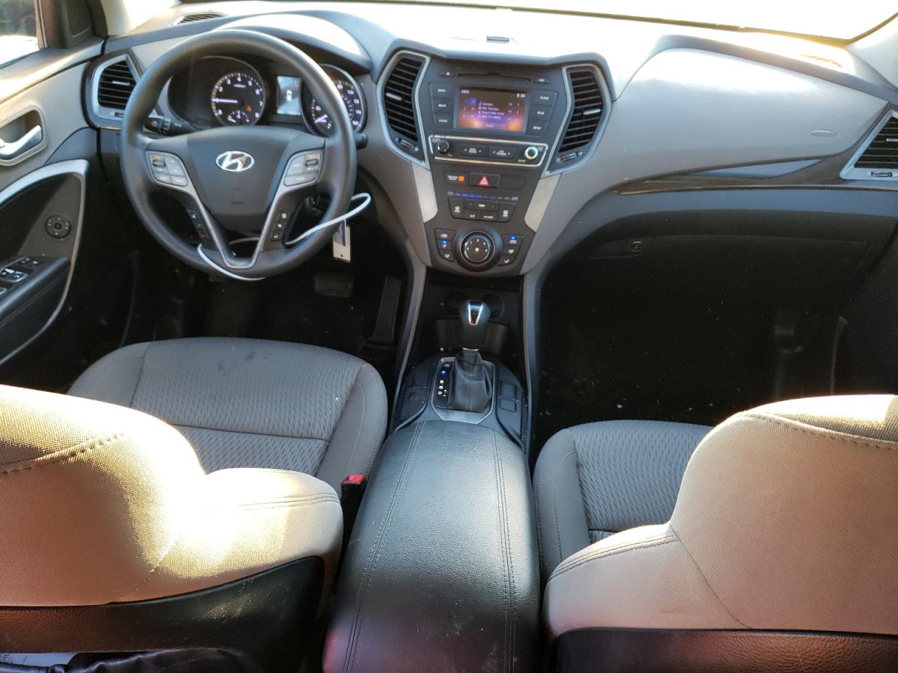 2017 Hyundai Santa Fe - Image 8