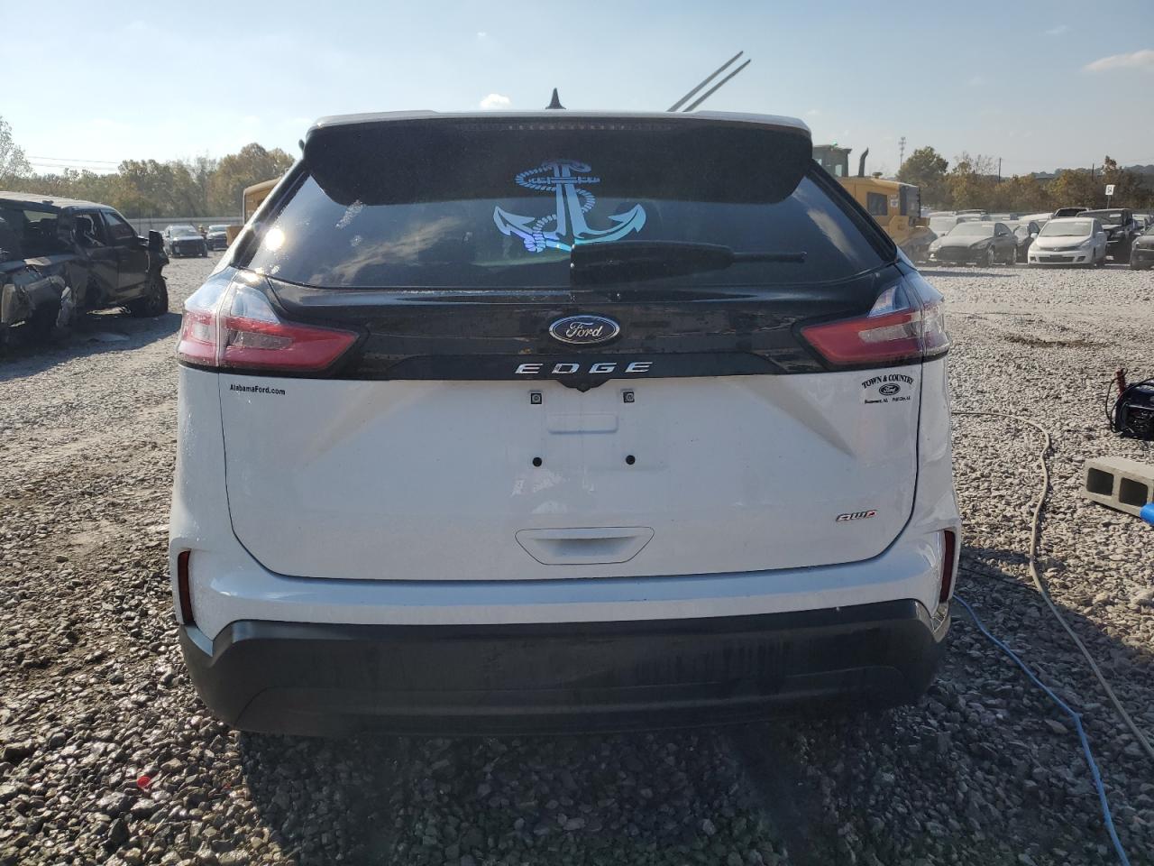 2023 Ford Edge - Image 6
