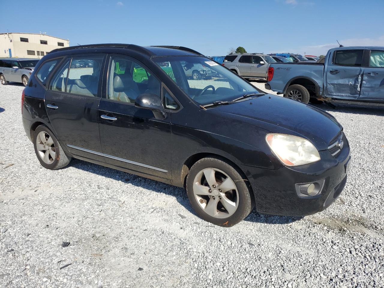 2007 Kia Rondo - Image 4