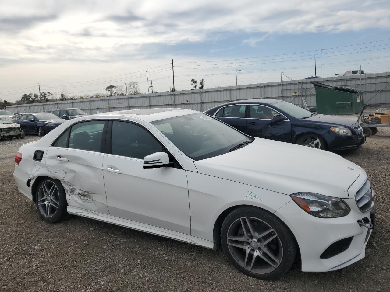 VIN WDDHF8JB5EB024778 2014 MERCEDES-BENZ E-CLASS no.4