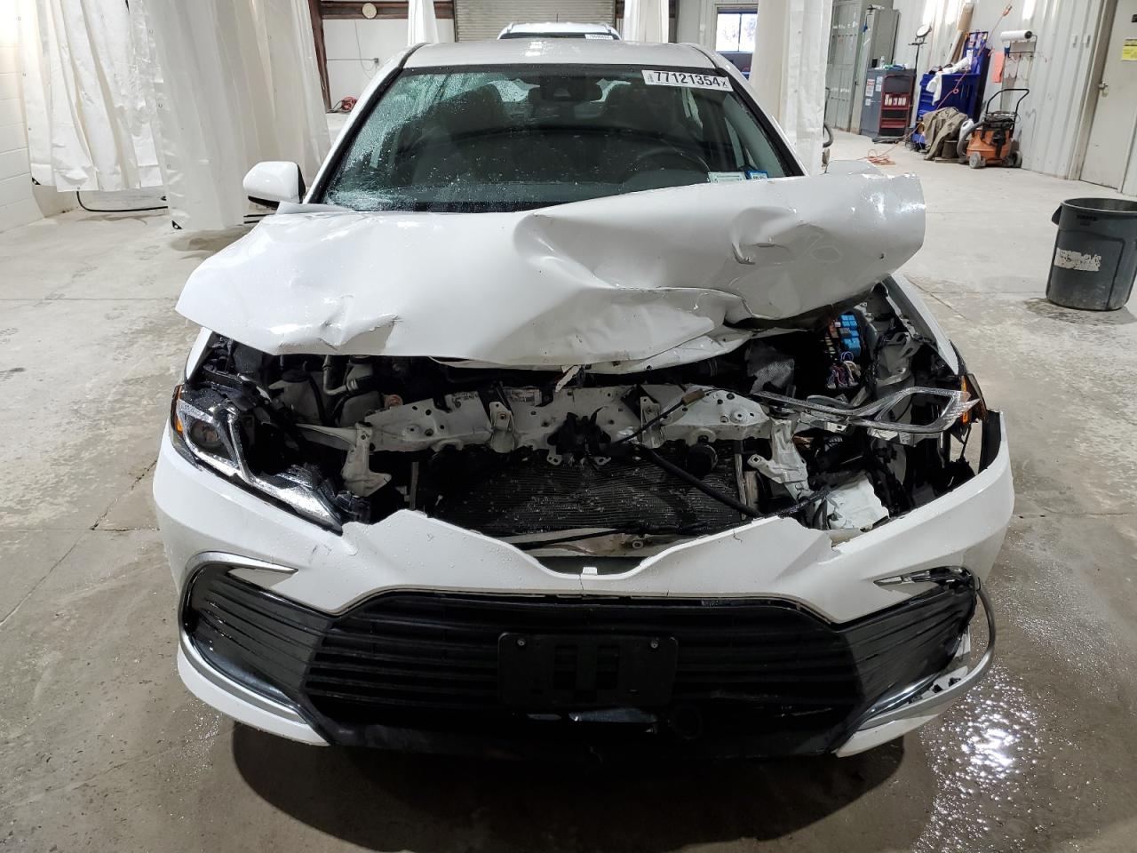 2021 Toyota Camry - Image 5