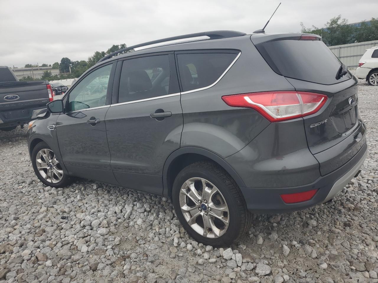 1FMCU9G92GUB33027 2016 FORD ESCAPE - Image 2