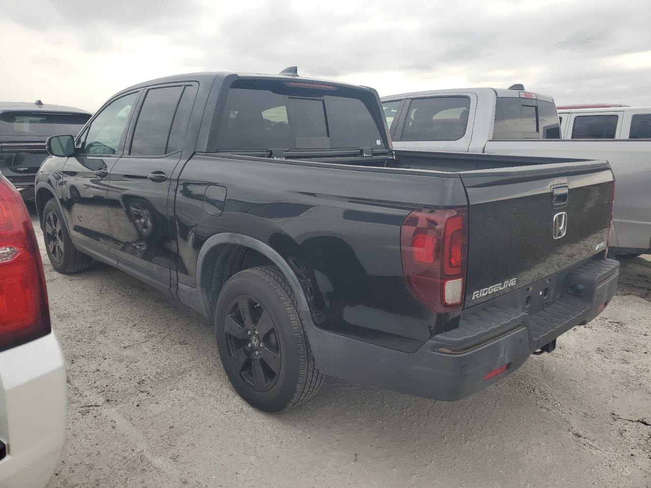 5FPYK3F81HB034948 2017 Honda Ridgeline Black Edition