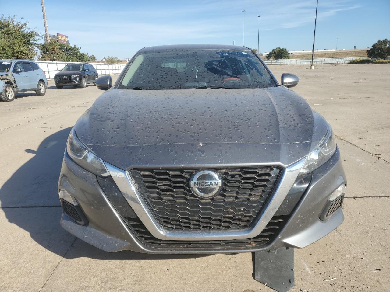 2020 Nissan Altima - Image 5