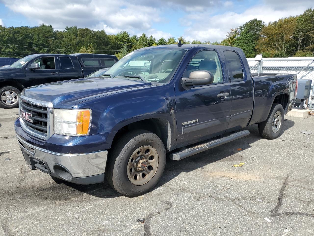 2011 GMC Sierra - Image 1