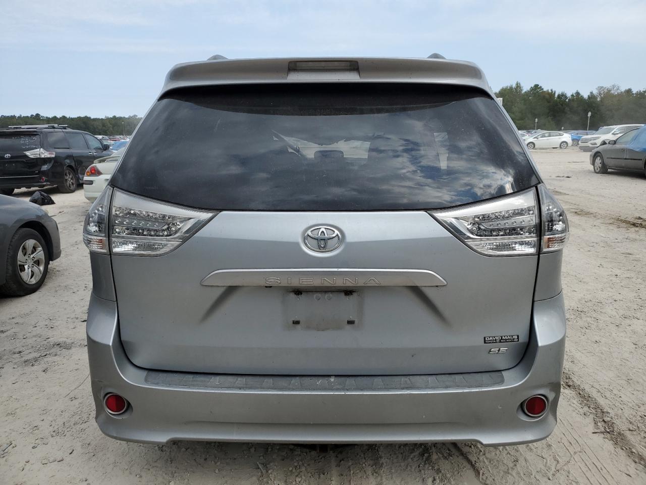 2011 Toyota Sienna Sport VIN: 5TDXK3DC9BS047798 Lot: 74632714