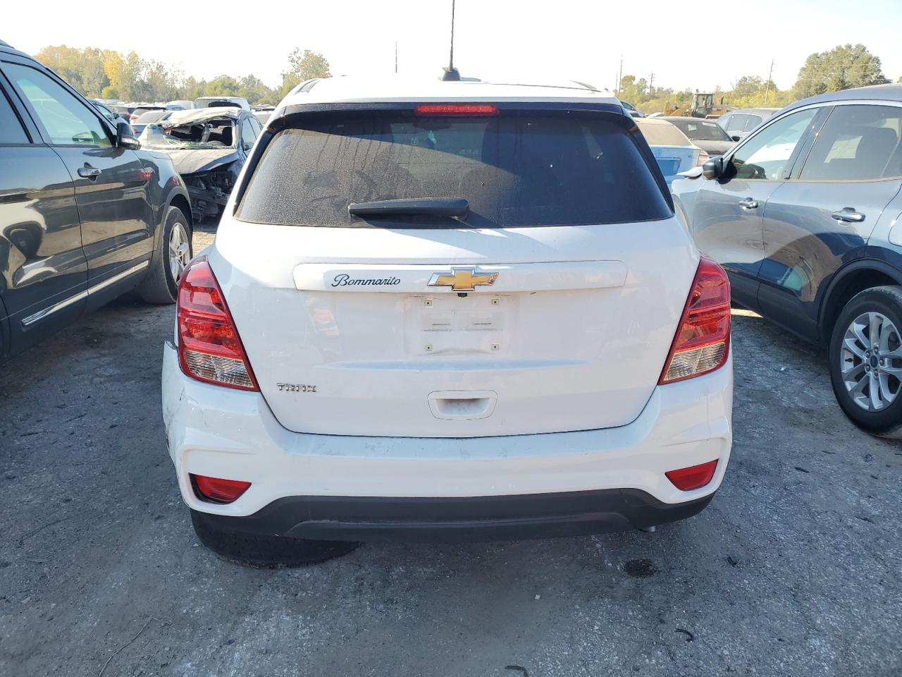 2021 Chevrolet Trax Ls VIN: KL7CJKSB5MB300774 Lot: 77024684