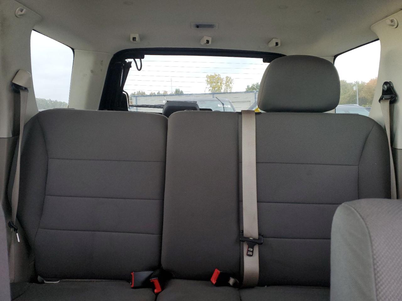 2010 Ford Escape - Image 10