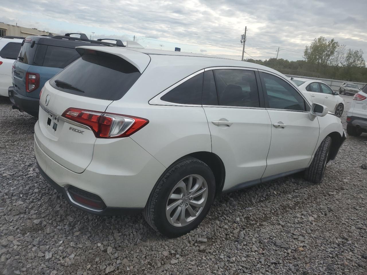 2016 Acura RDX - Image 3