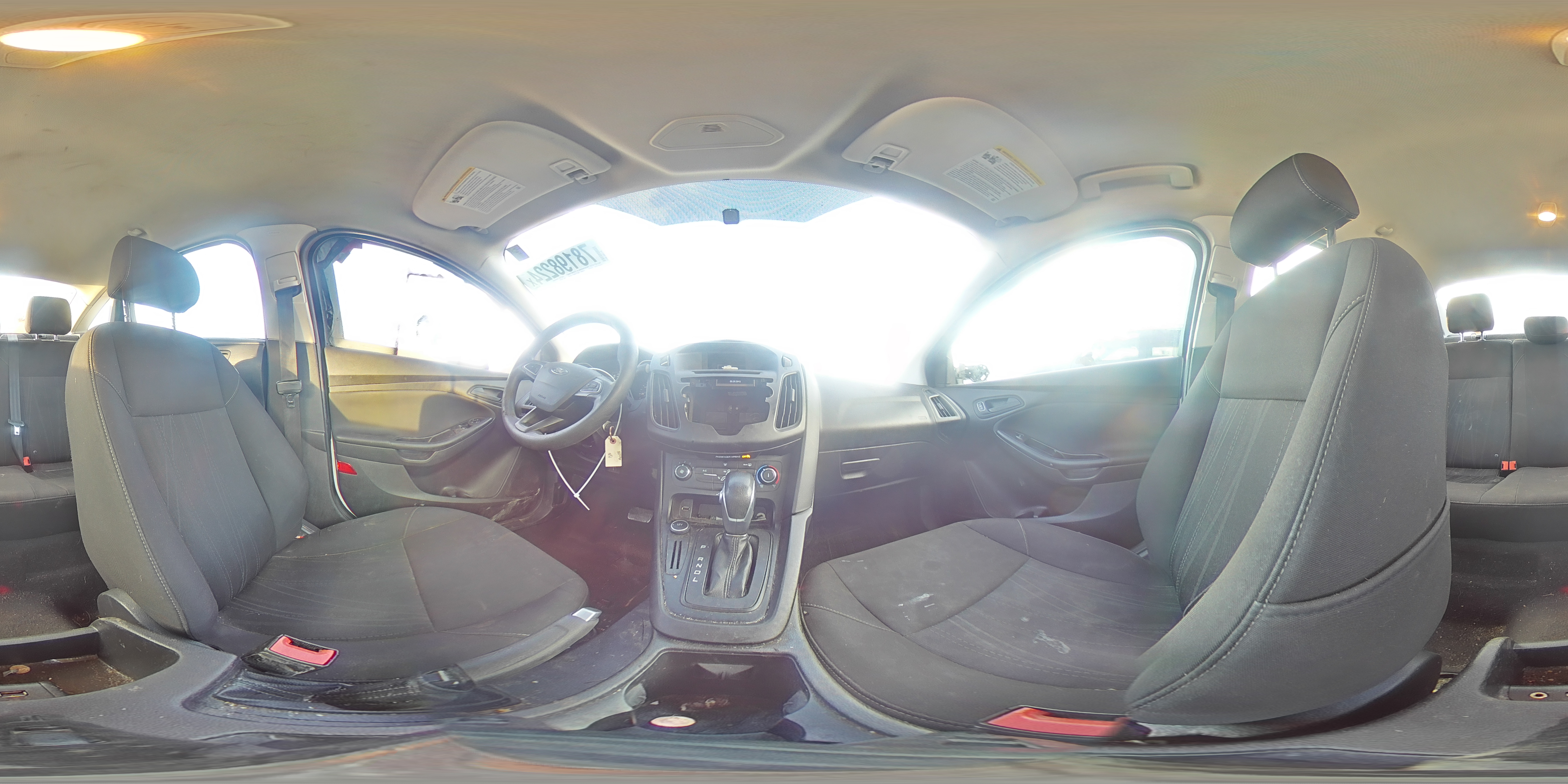 2015 Ford Focus - Image 12