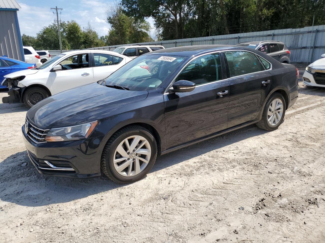 1VWBA7A31JC029933 2018 VOLKSWAGEN PASSAT - Image 1