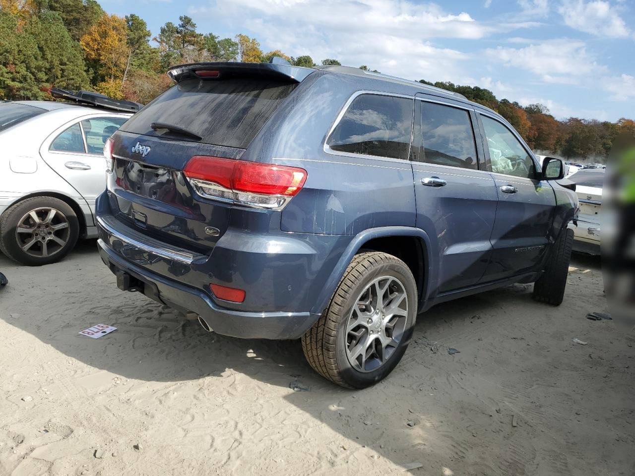2020 Jeep Grand Cherokee - Image 3