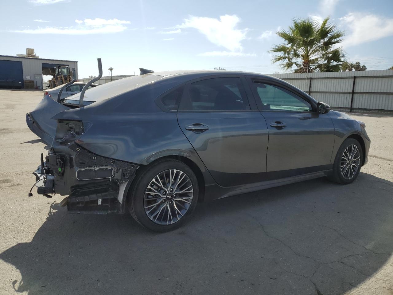 2023 Kia Forte - Image 3