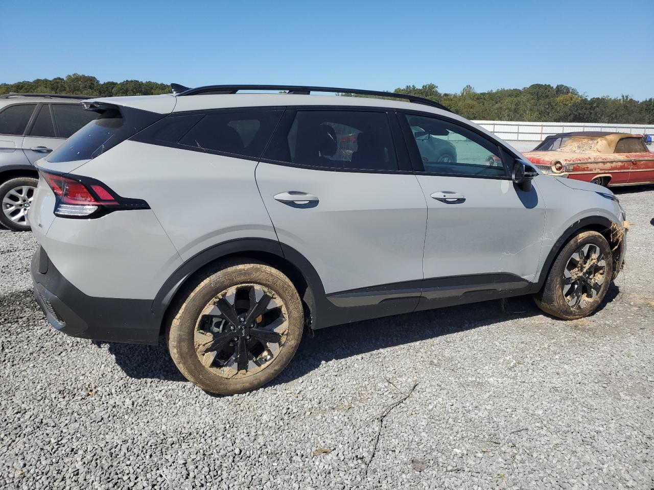 2024 Kia Sportage - Image 3