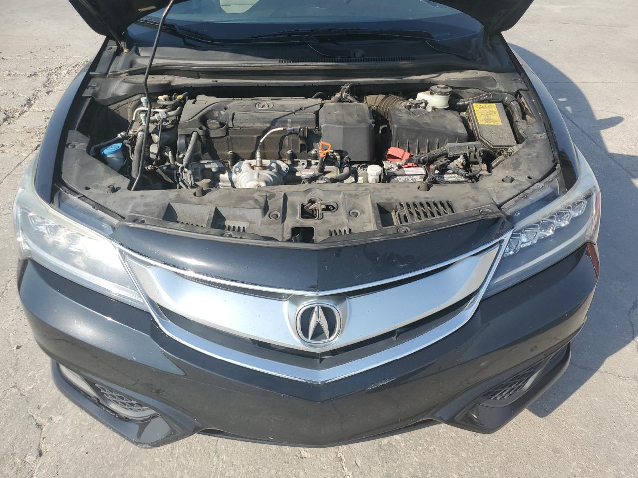 19UDE2F79JA006816 2018 Acura Ilx Premium