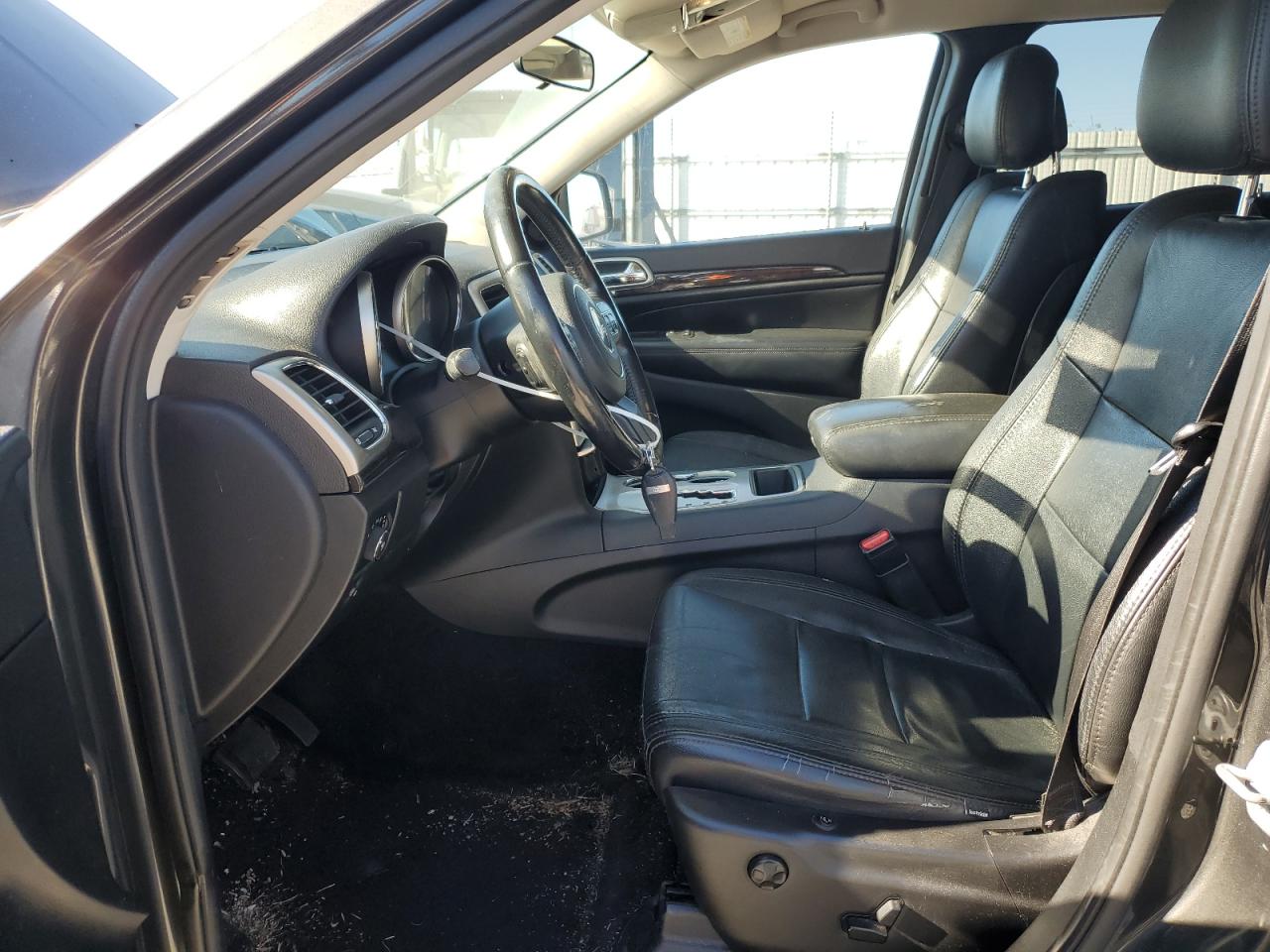2011 Jeep Grand Cherokee - Image 7