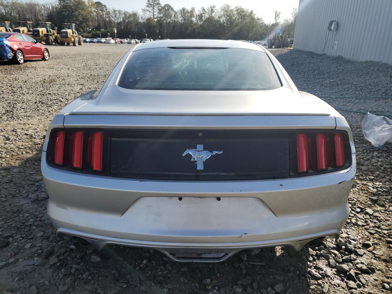 2015 Ford Mustang - Image 6