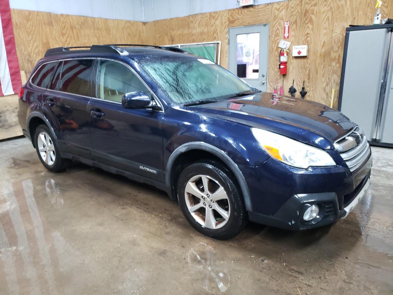 2013 Subaru Outback 2.5I Limited VIN: 4S4BRCPC0D3292376 Lot: 74844654