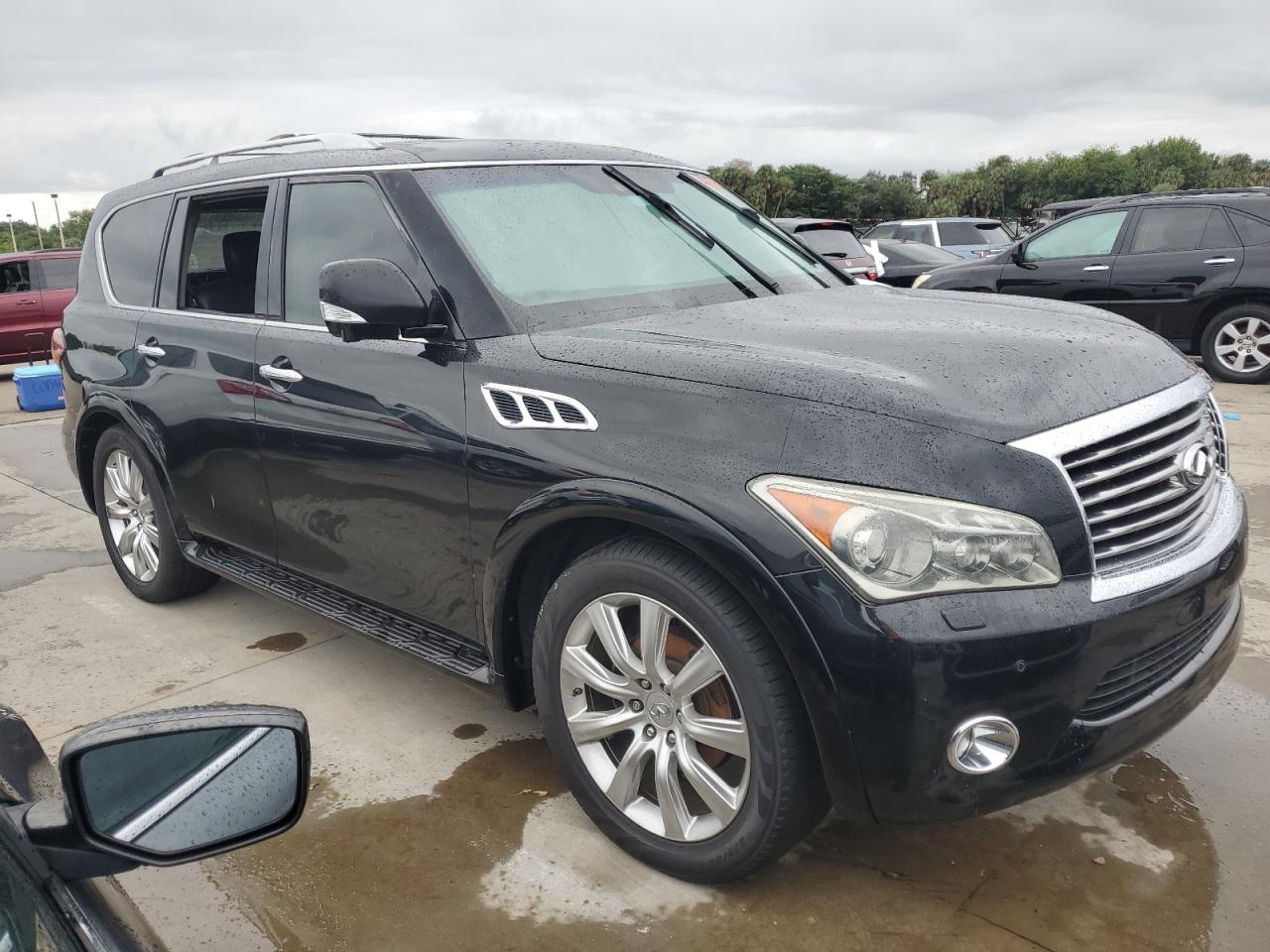 2012 Infiniti QX56 - Image 4