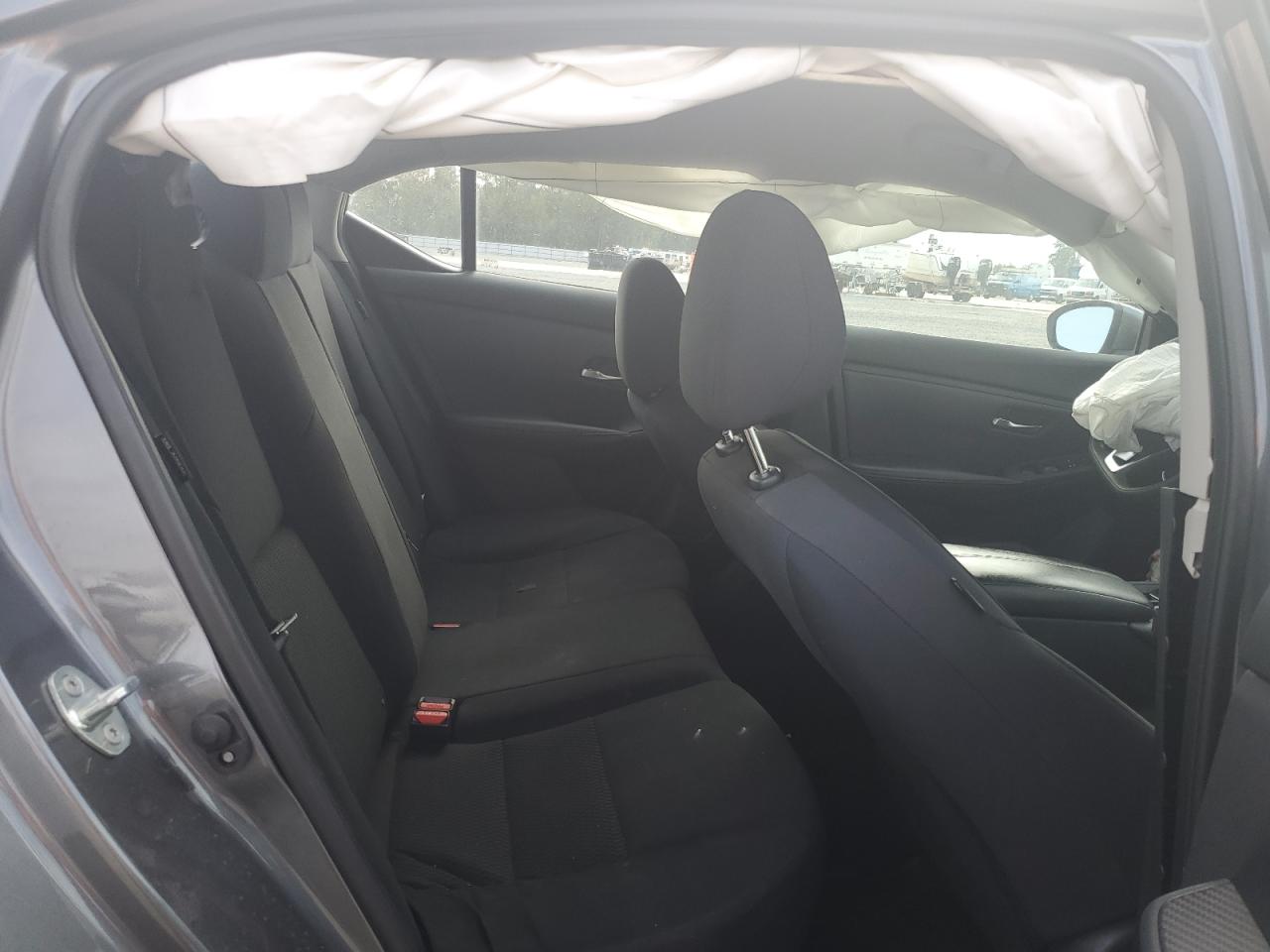 2021 Nissan Sentra - Image 11