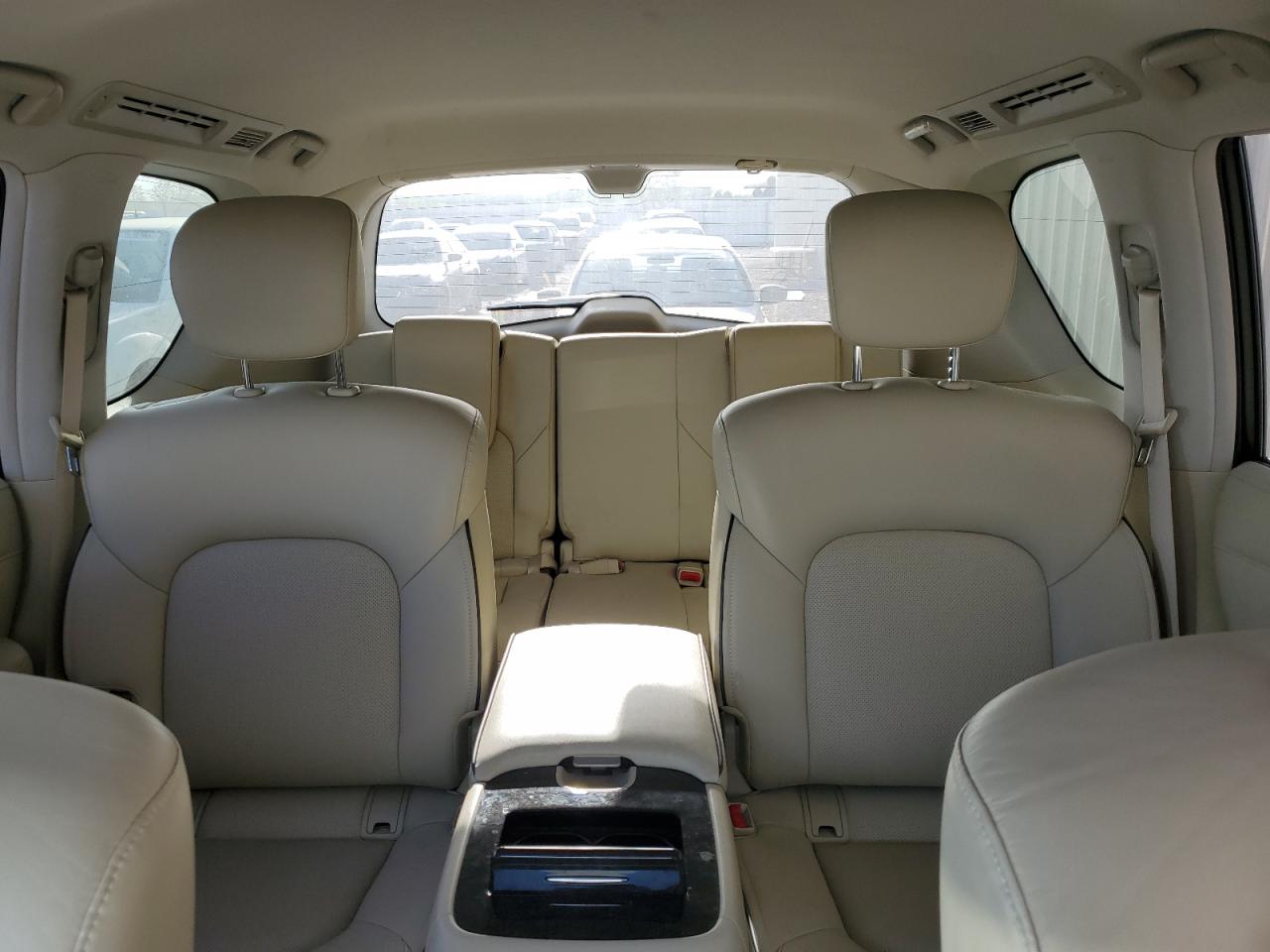 2021 Infiniti QX80 - Image 10