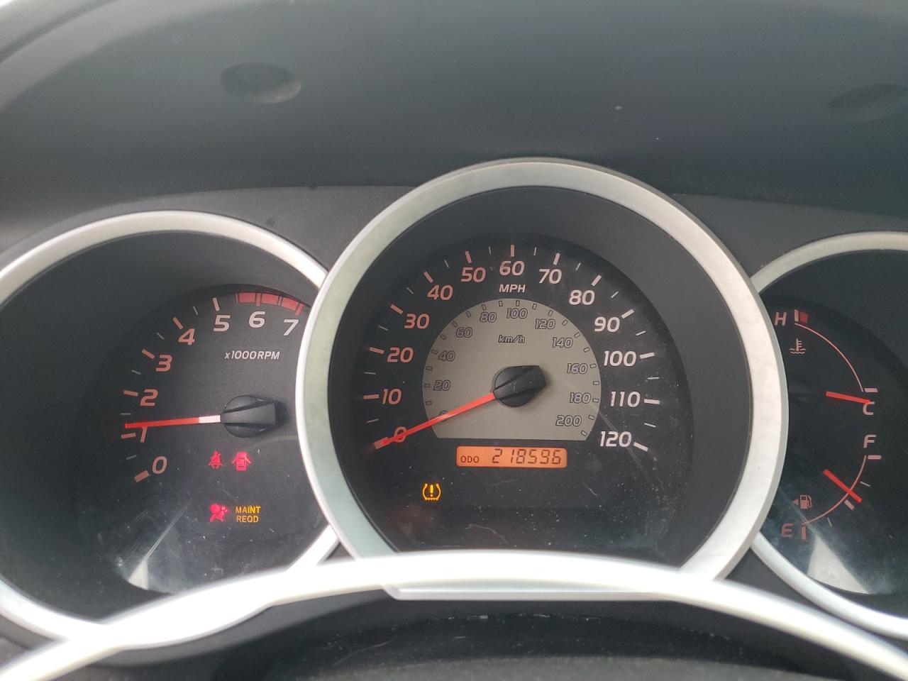 2006 Toyota Tacoma - Image 9