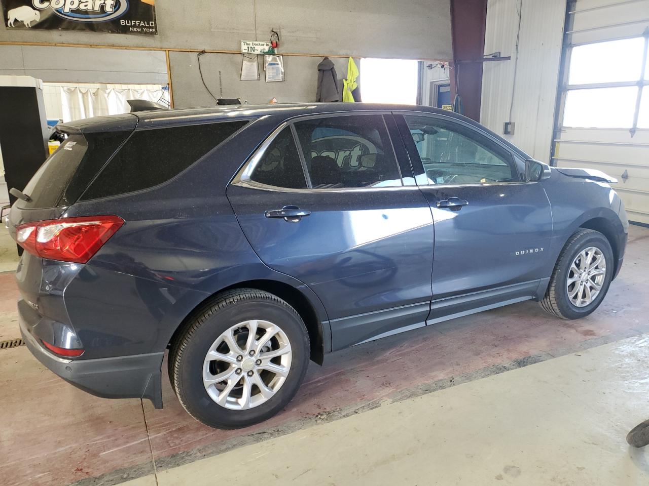 3GNAXUEV1KL249318 2019 Chevrolet Equinox Lt