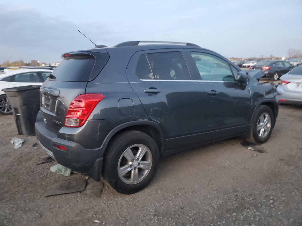 VIN 3GNCJLSB5GL239798 2016 CHEVROLET TRAX no.3