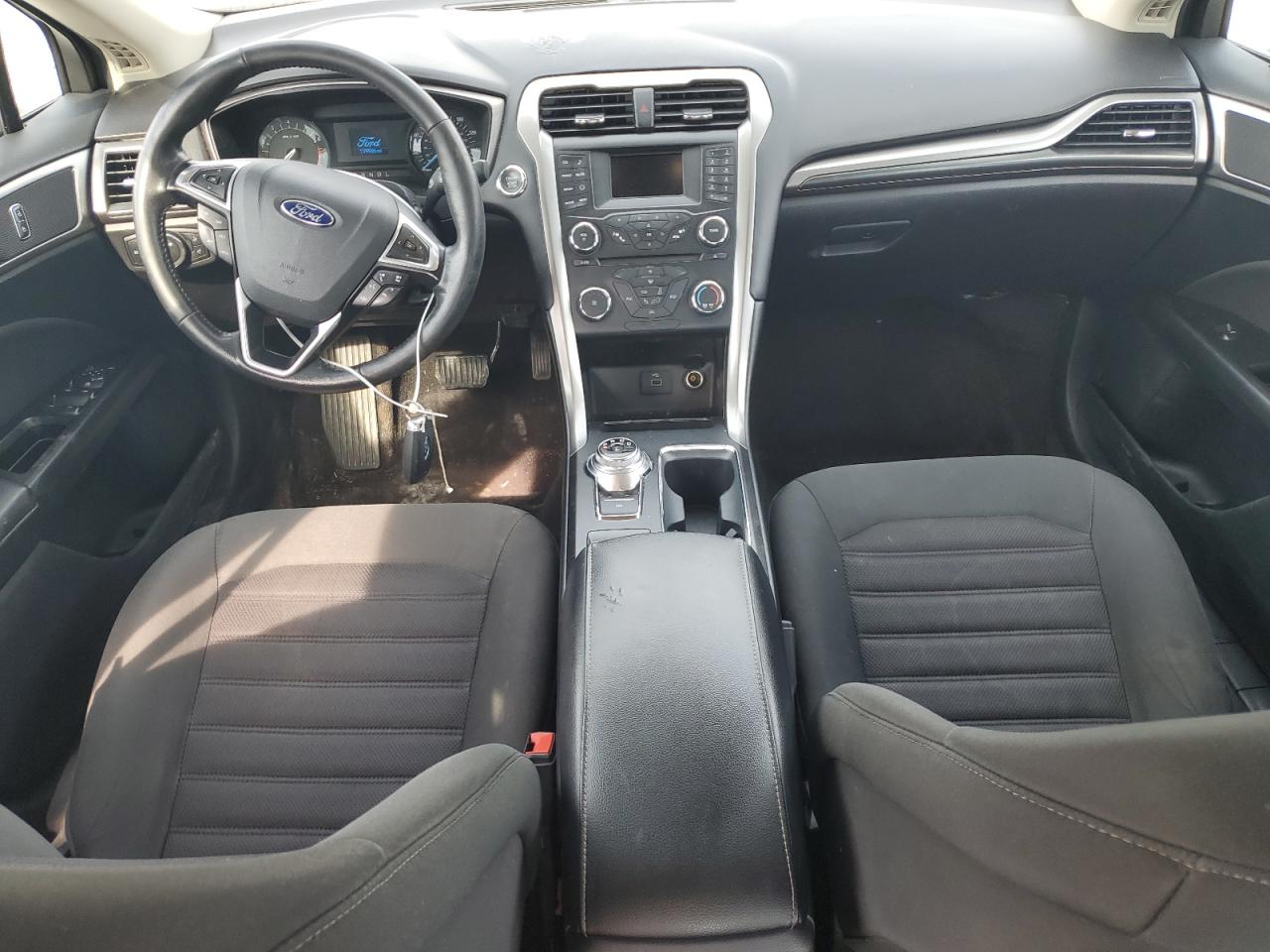 2017 Ford Fusion - Image 8