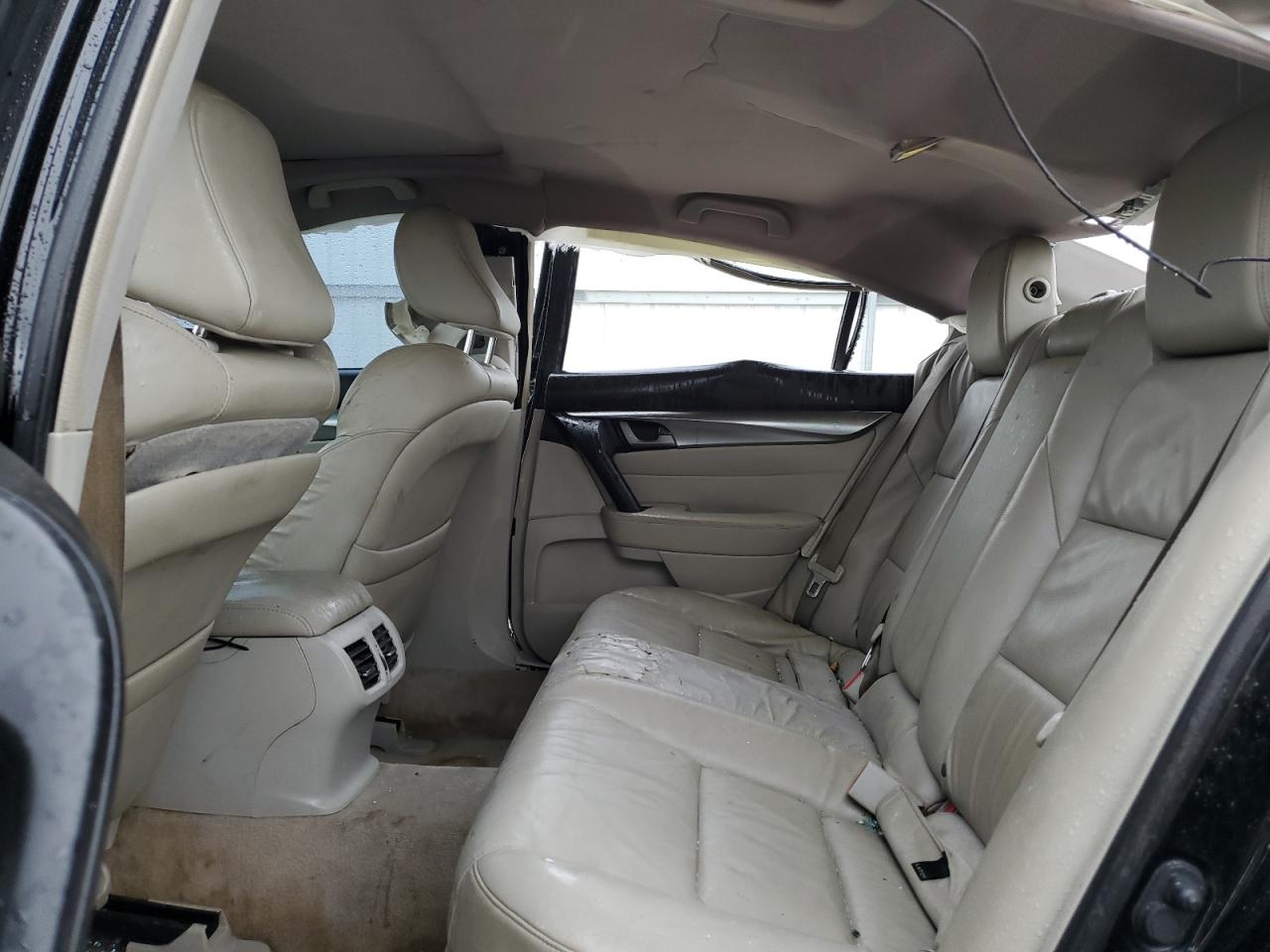 2011 Acura TL - Image 10