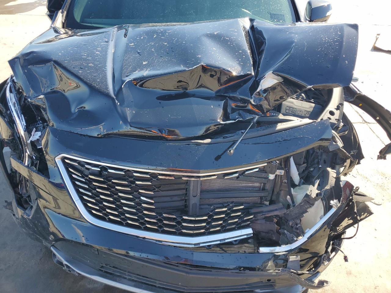 2022 Cadillac XT4 - Image 12