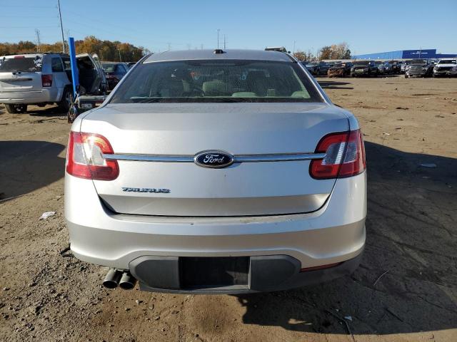  FORD TAURUS 2012 Серебристый