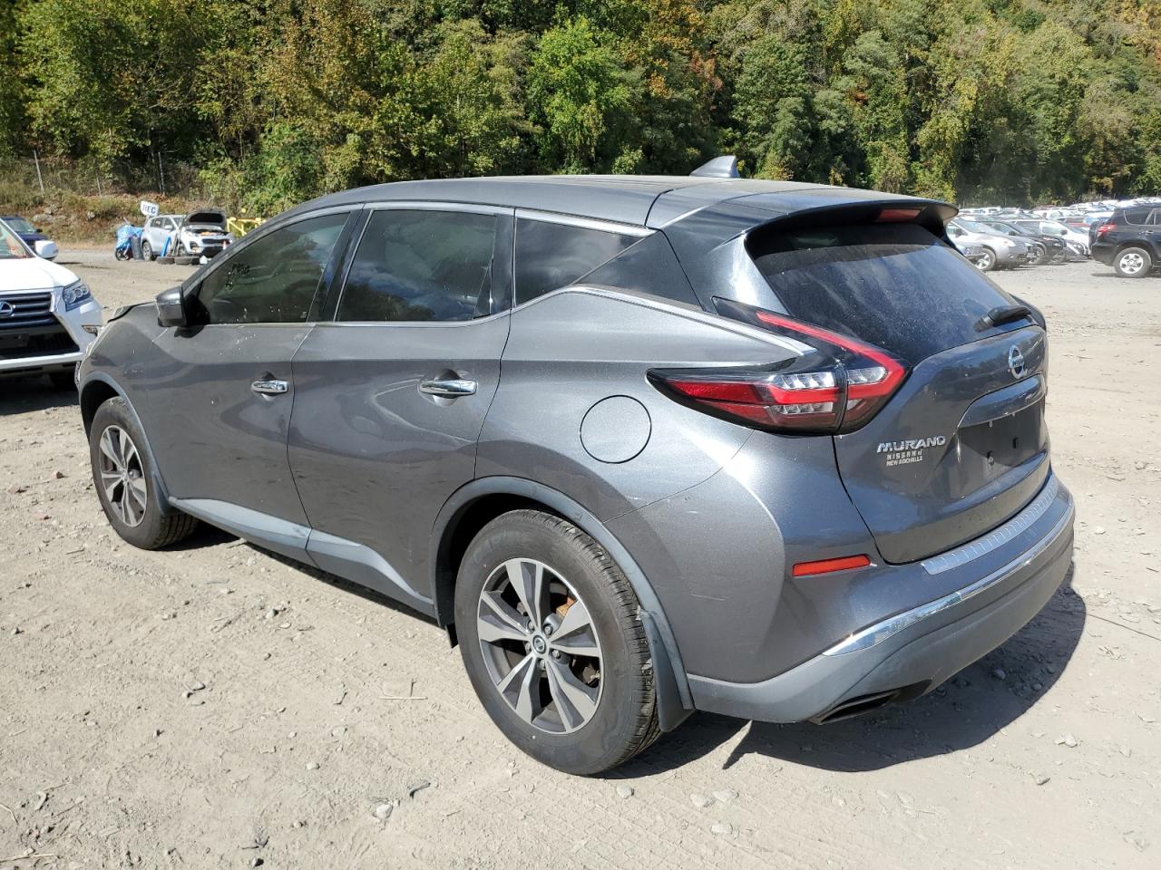 2019 Nissan Murano - Image 2