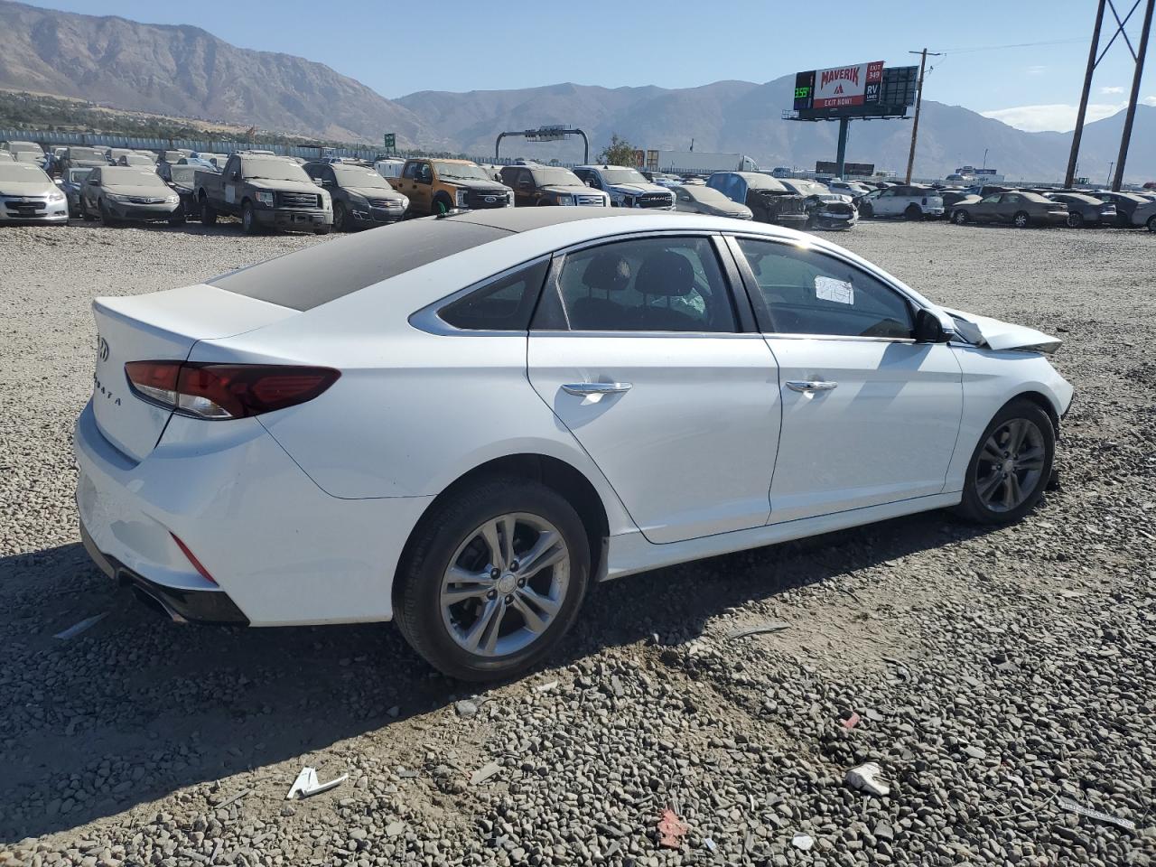 2018 Hyundai Sonata - Image 3