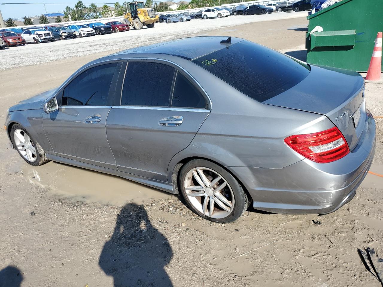 VIN WDDGF8AB5DG049970 2013 MERCEDES-BENZ C-CLASS no.2