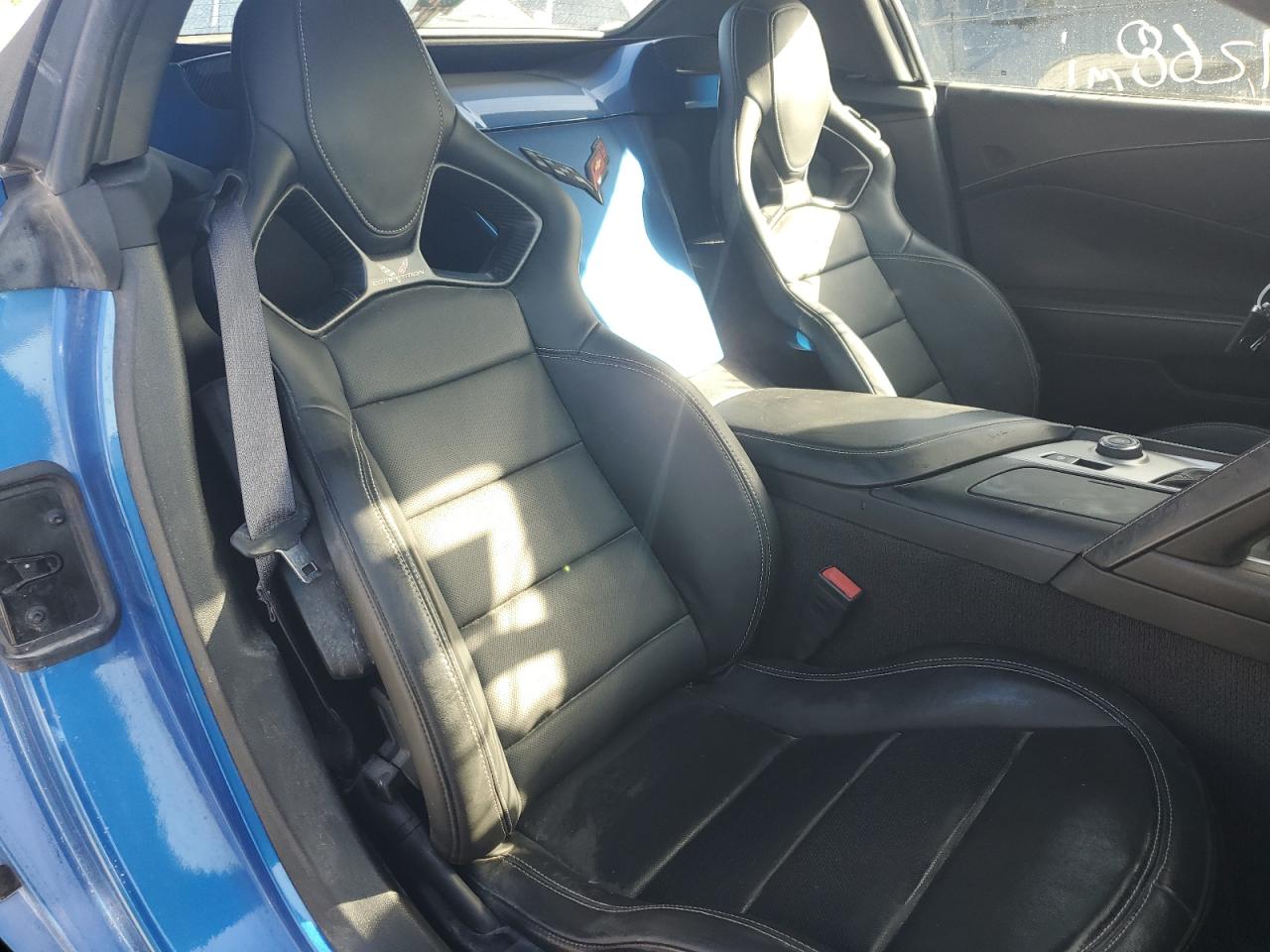 2015 Chevrolet Corvette - Image 10