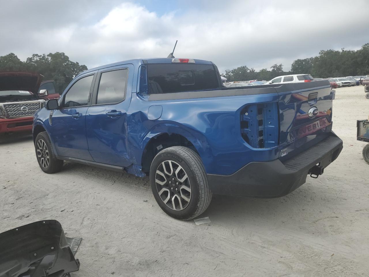 2023 Ford Maverick - Image 2