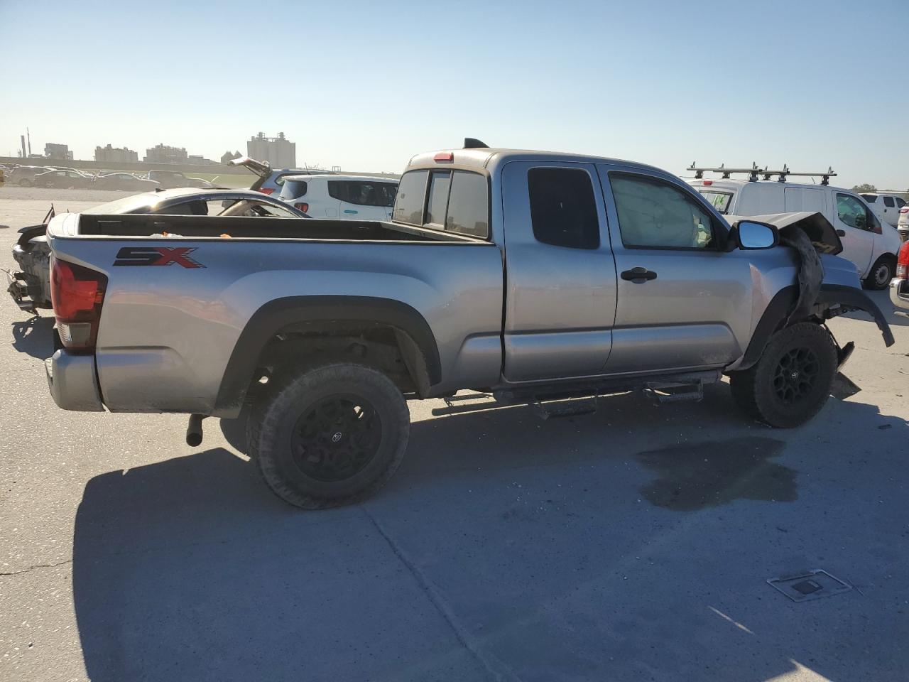 2021 Toyota Tacoma - Image 3
