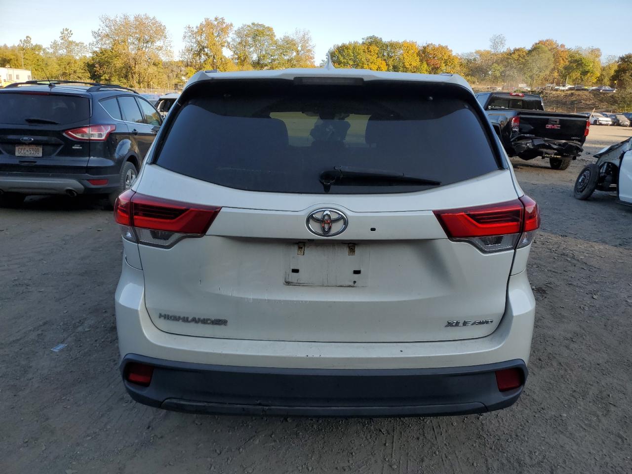 2017 Toyota Highlander Se VIN: 5TDJZRFHXHS515771 Lot: 76415864