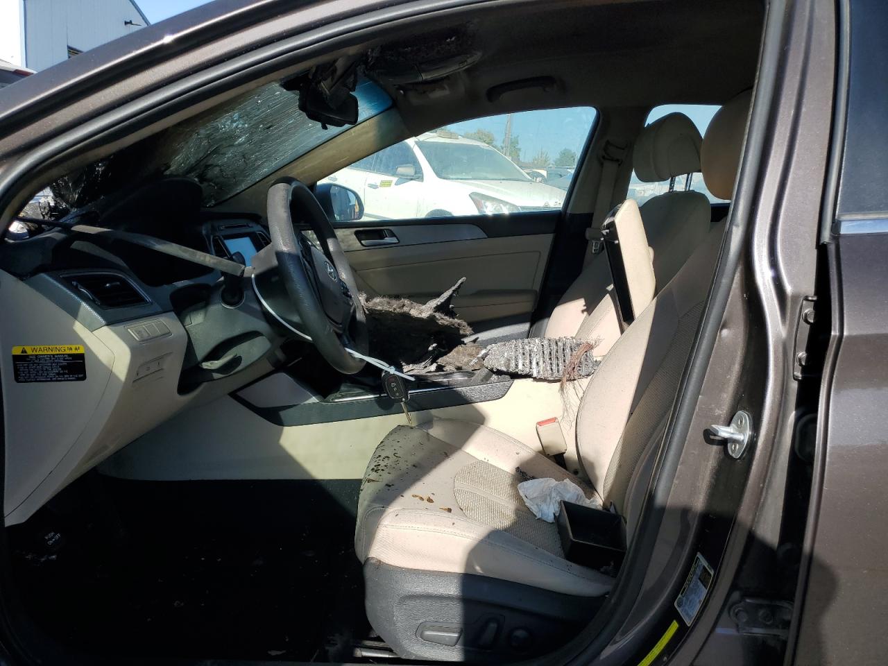 2016 Hyundai Sonata - Image 7