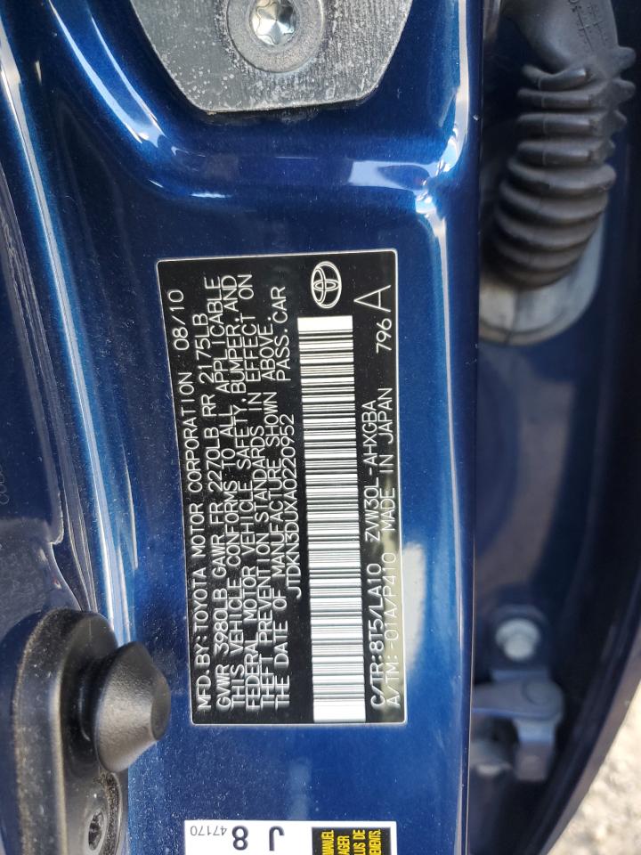 2010 Toyota Prius - Image 12