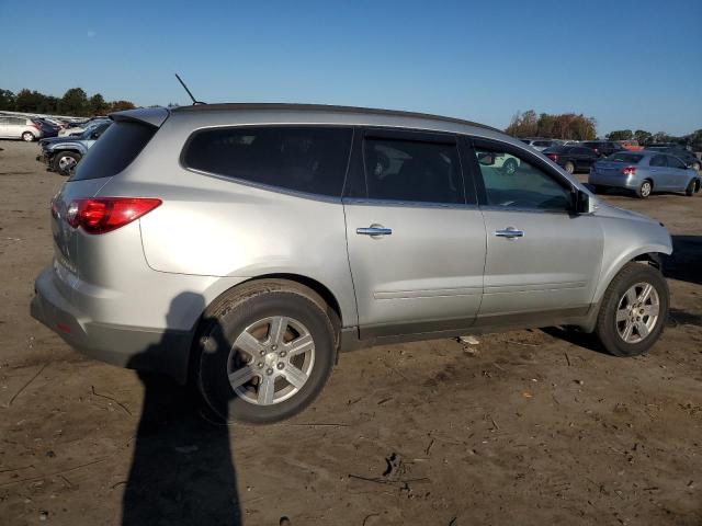 Паркетники CHEVROLET TRAVERSE 2012 Серебристый