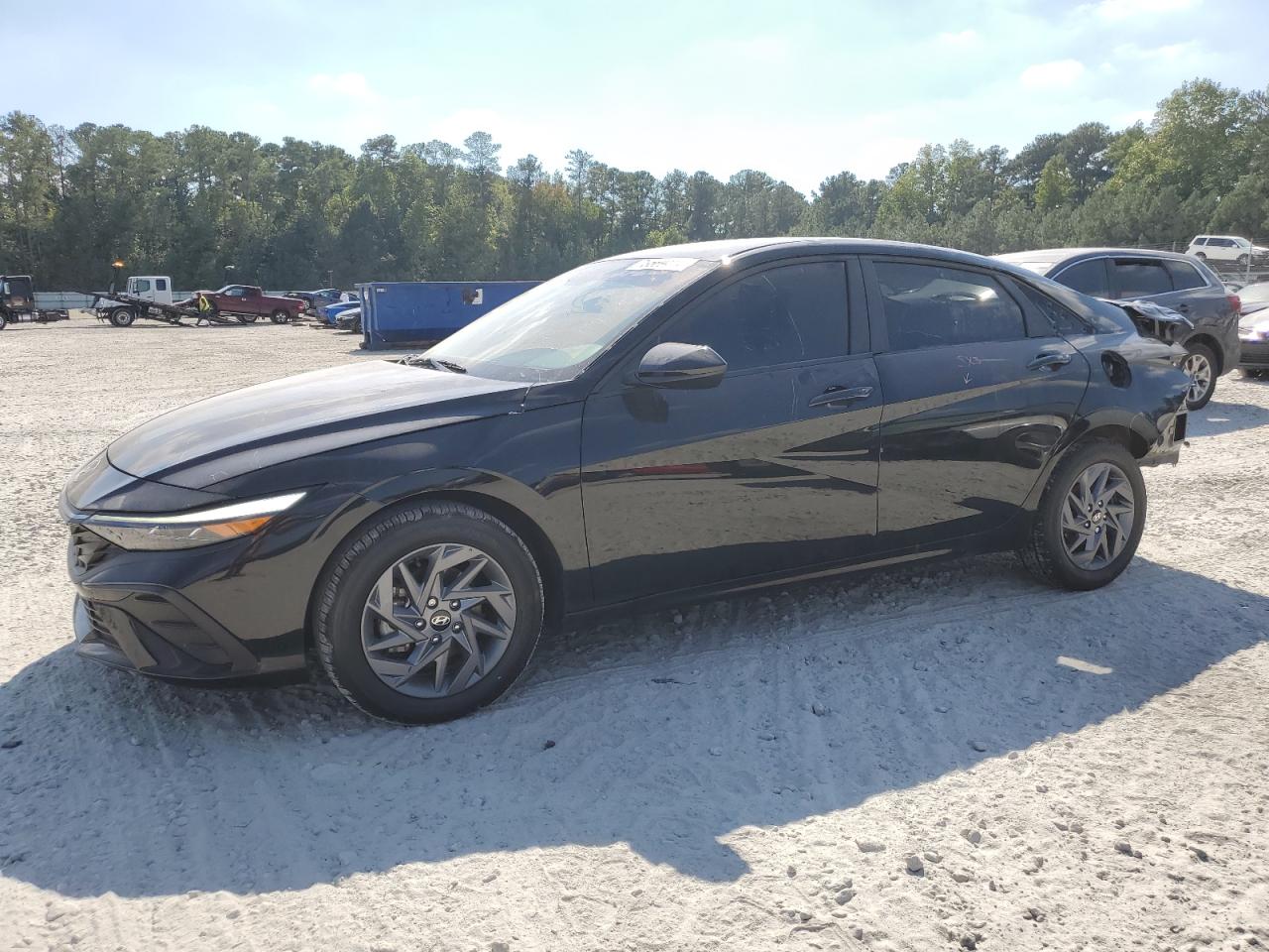 2024 Hyundai Elantra - Image 1
