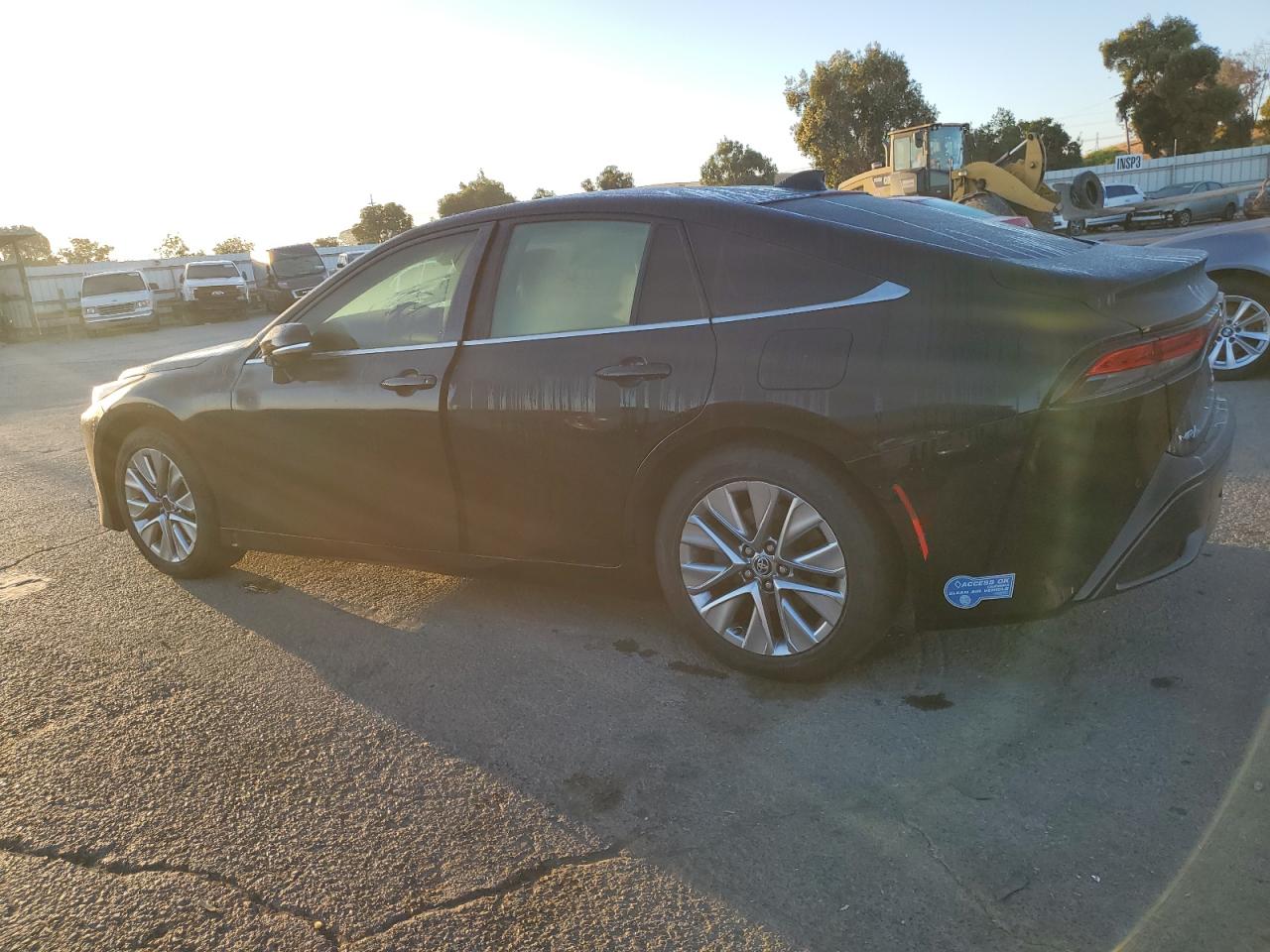 JTDAAAAA6MA002625 2021 Toyota Mirai Xle