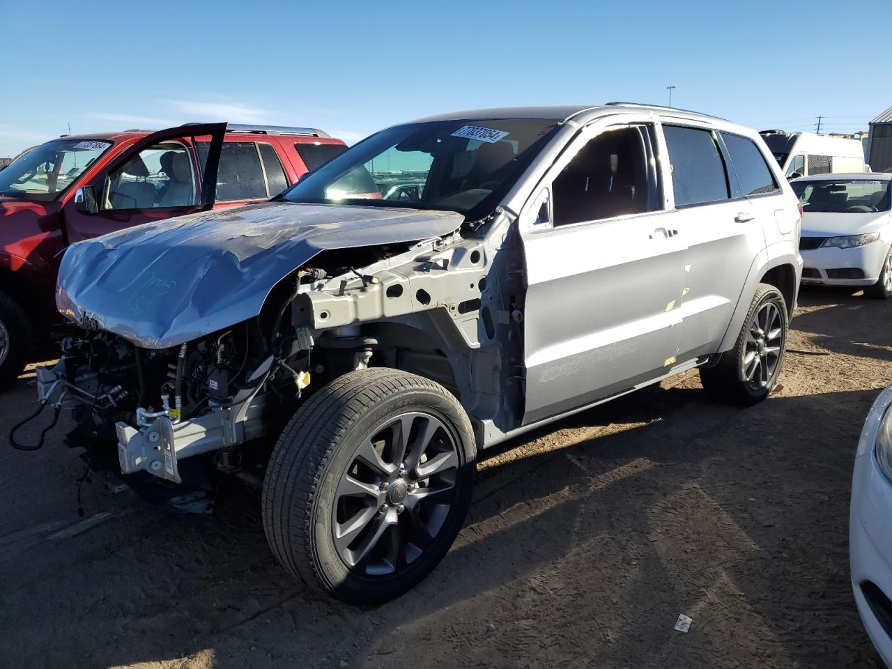 2018 Jeep Grand Cherokee Overland VIN: 1C4RJFCG8JC361007 Lot: 77037054