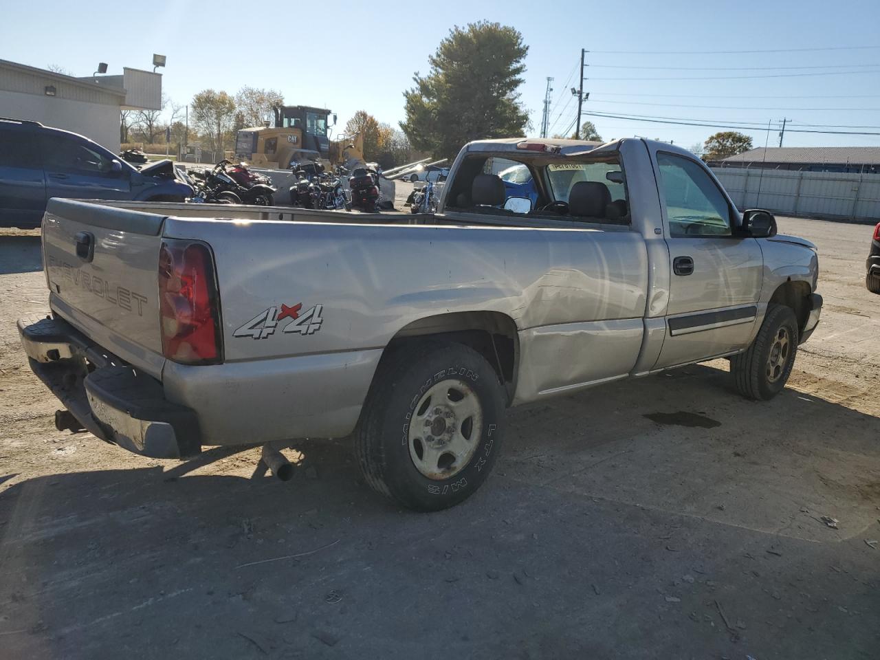 2004 Chevrolet Silverado - Image 3