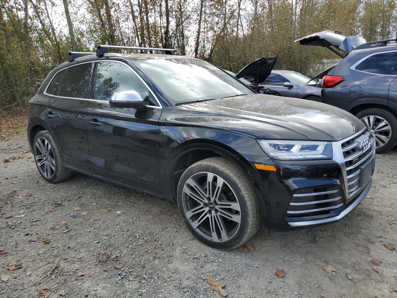 WA1A4AFY0J2200260 2018 Audi Sq5 Premium Plus