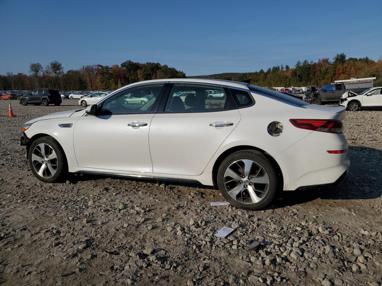 2019 Kia Optima - Image 2
