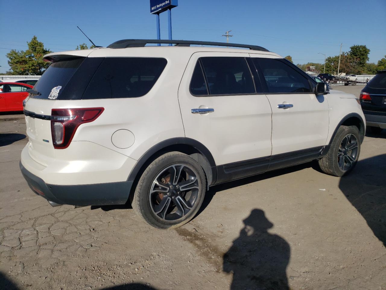 2014 Ford Explorer - Image 3
