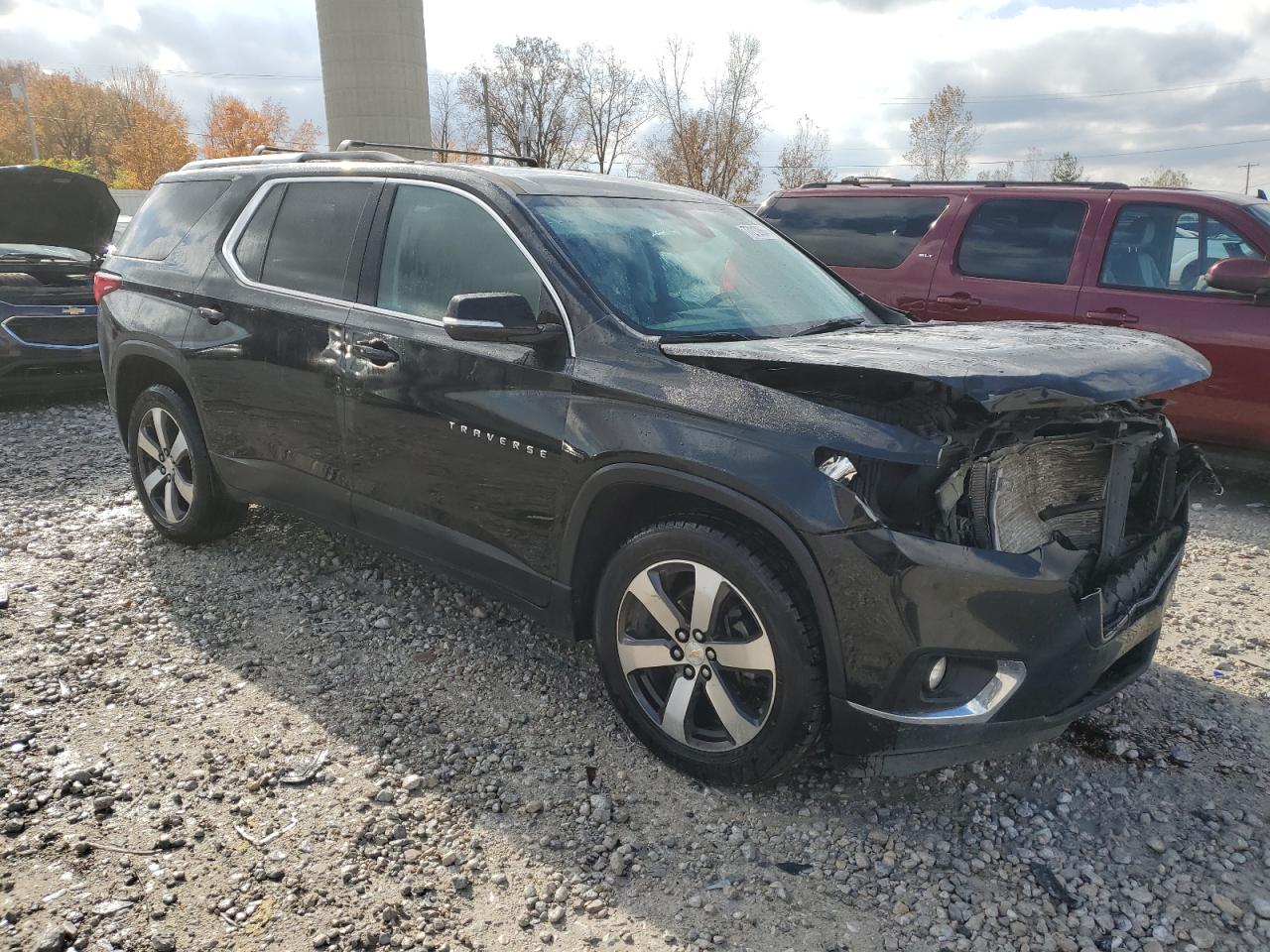 VIN 1GNEVHKW0JJ234584 2018 CHEVROLET TRAVERSE no.4